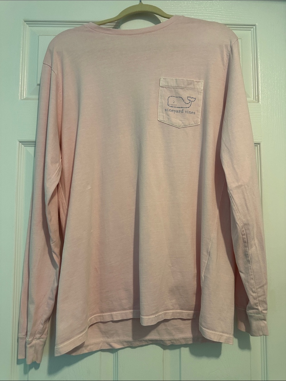 Women’s Vineyard Vines Pale Pink Long Sleeve Pocket Tee with Whale Logo